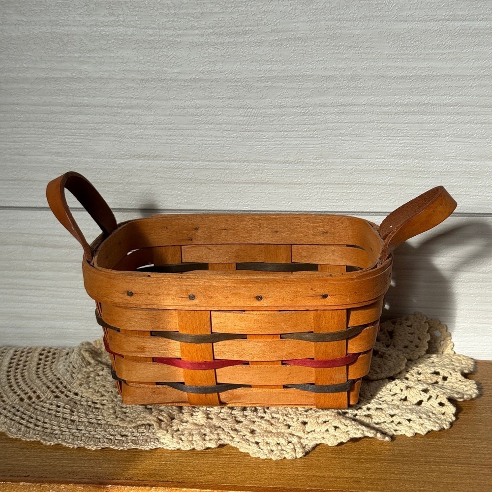 Longaberger Handwoven Basket 1997 Rectangular Leather Handles Blue Red‎ Accents